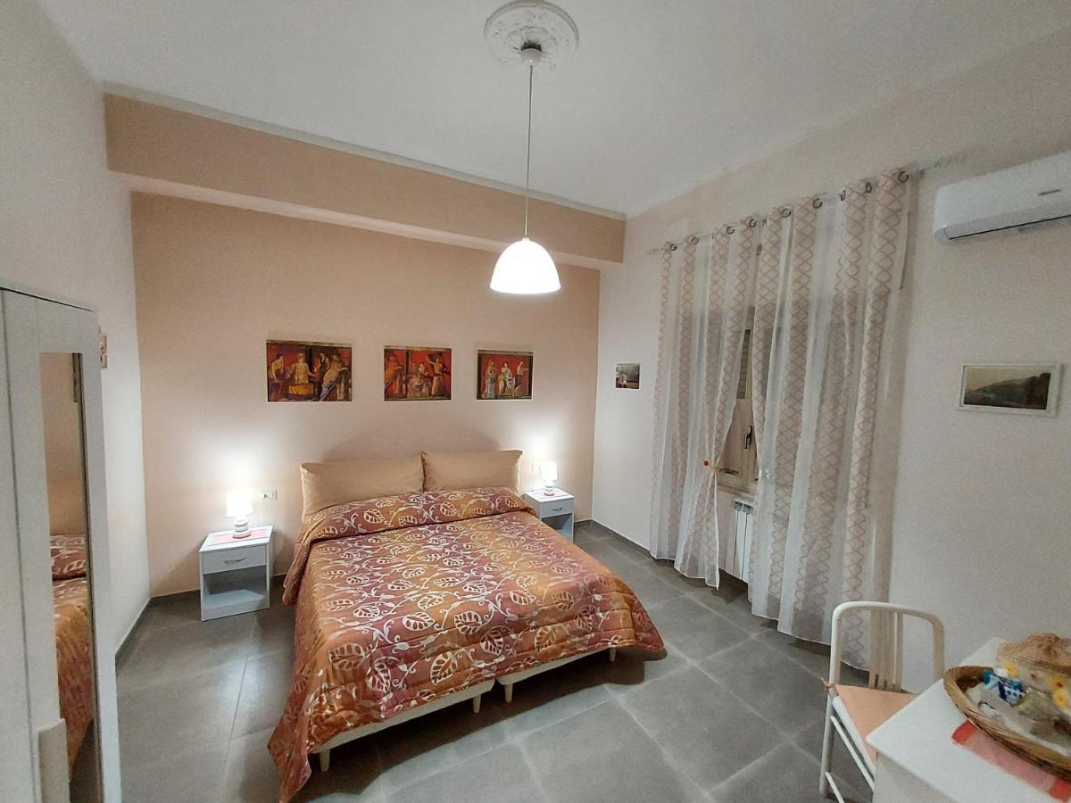 B&B Petra Hercules Torre Annunziata Exterior foto